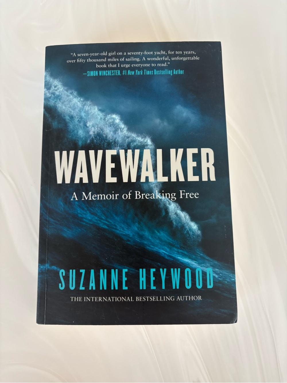 Wave walker A memoir of breaking free by Suzanne Haywood